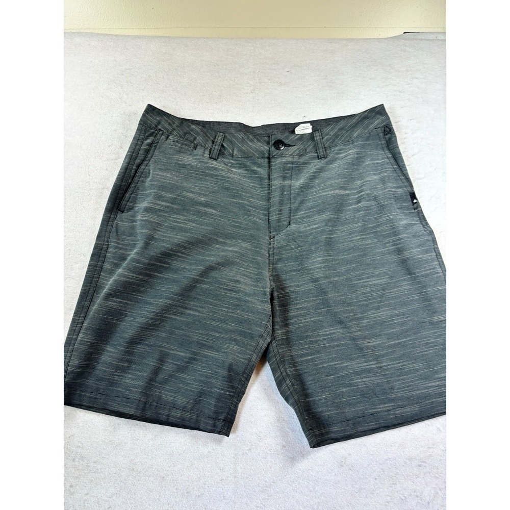 Quiksilver Amphibian Shorts Mens 34x8 Gray Stretch Water Beach Summer Surf